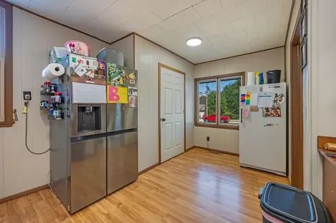 212 Main Street E Saint Clair MN 56080