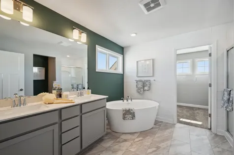 5460 Tallowtree Lane Woodbury MN 55129