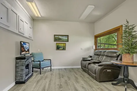 11587 Kimball Avenue NW Annandale MN 55302
