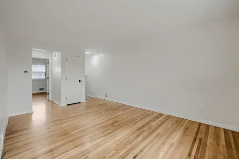 1366 Colonial Drive Roseville MN 55113