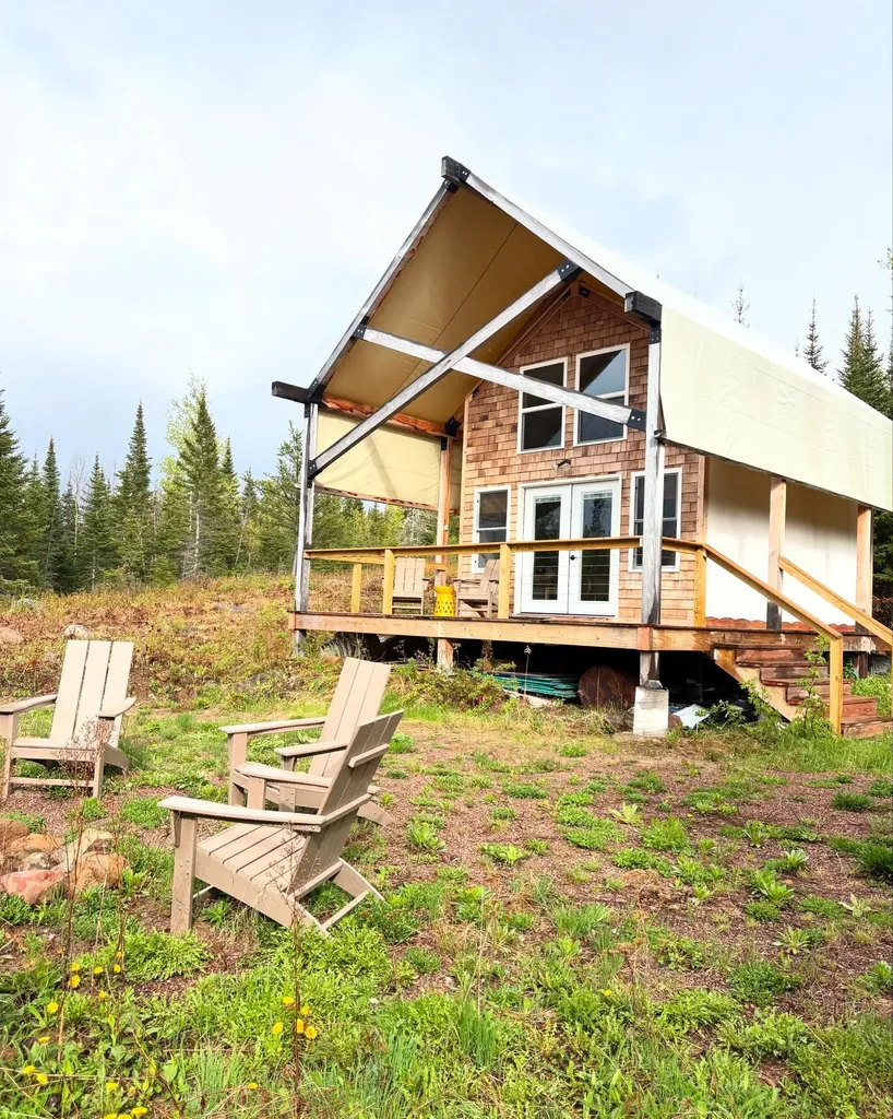 8016 Gunflint Trail Grand Marais MN 55604