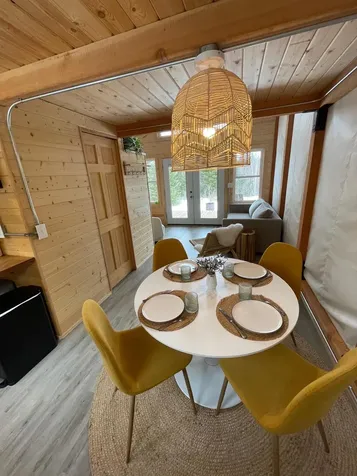 8016 Gunflint Trail Grand Marais MN 55604