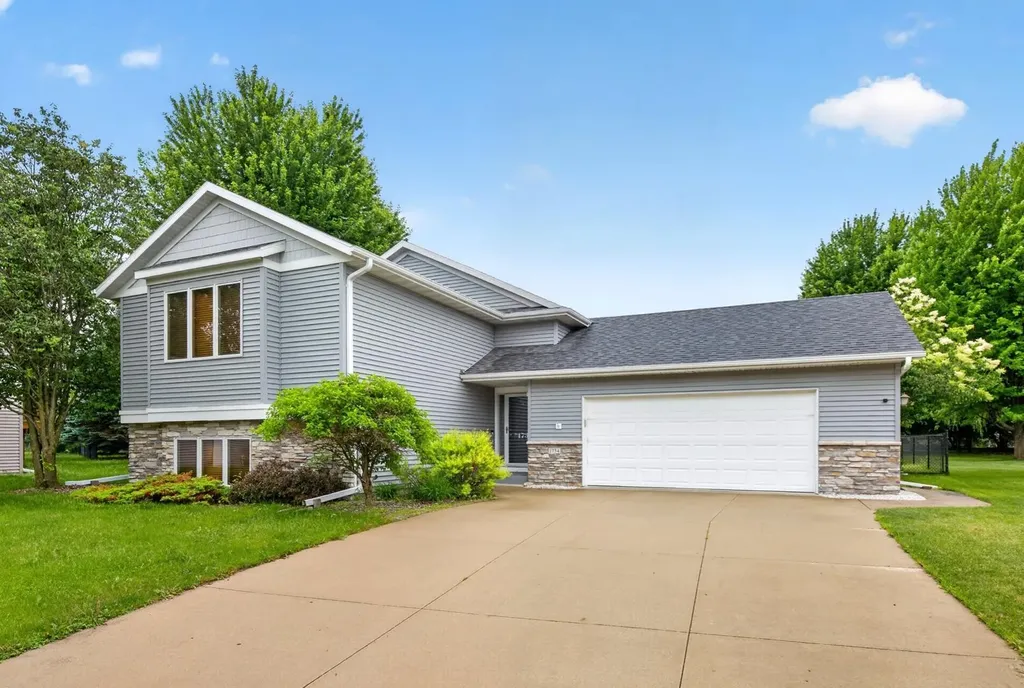 1734 Juniper Lane SW Rochester MN 55902