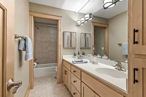 1411 Archwood Road Minnetonka MN 55305