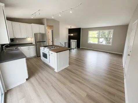 4653 152nd Court Apple Valley MN 55124