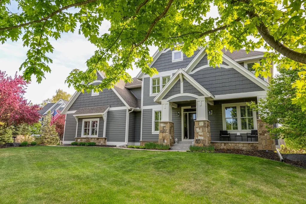 3358 Pete Miller Lane N Stillwater MN 55082