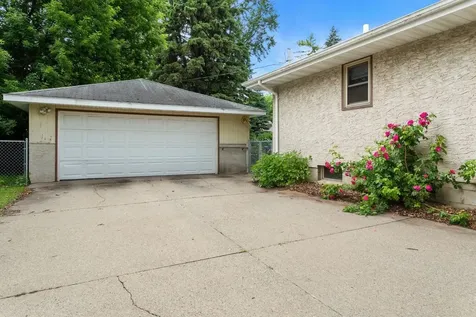 1292 County Road B W Roseville MN 55113