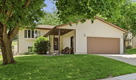 4212 Valley Drive NW Rochester MN 55901