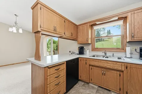 4212 Valley Drive NW Rochester MN 55901