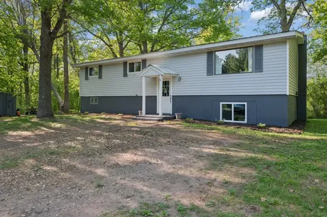 11501 Lundquist Road Grantsburg WI 54840