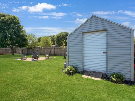 501 Darlene Drive Marshall MN 56258