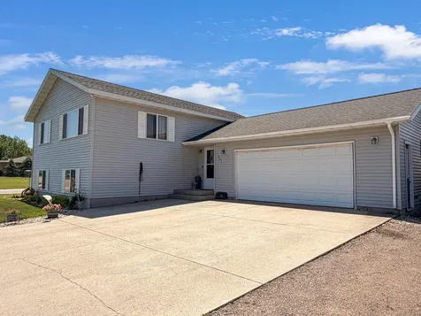 501 Darlene Drive Marshall MN 56258