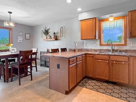 501 Darlene Drive Marshall MN 56258