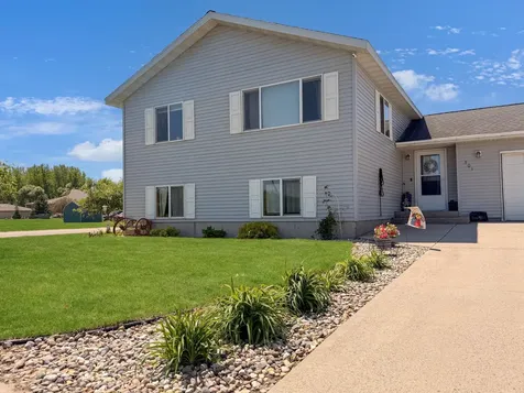 501 Darlene Drive Marshall MN 56258