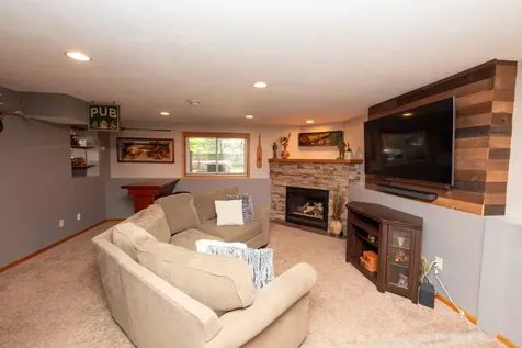 1322 138th Avenue NW Andover MN 55304