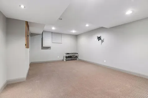 16318 Limerick Lane Minnetonka MN 55345