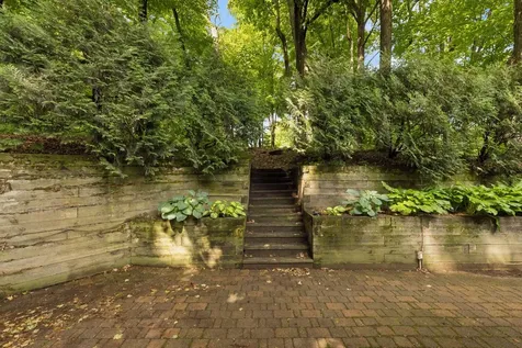 16318 Limerick Lane Minnetonka MN 55345