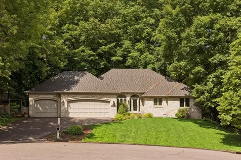 16318 Limerick Lane Minnetonka MN 55345