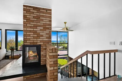 3801 Rockview Court Duluth MN 55804