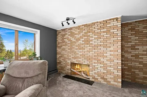 3801 Rockview Court Duluth MN 55804