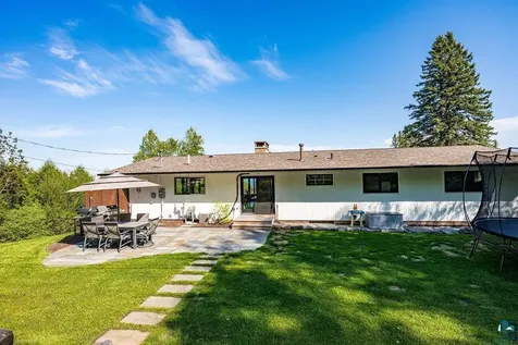 3801 Rockview Court Duluth MN 55804