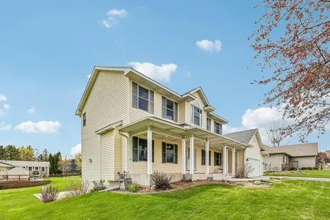 2608 Sandterra Circle White Bear Twp MN 55110