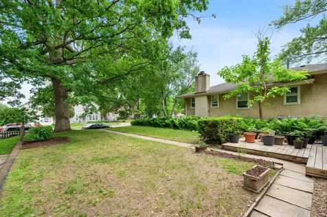 3331 Beard Avenue N Robbinsdale MN 55422