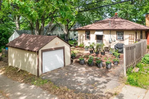 3331 Beard Avenue N Robbinsdale MN 55422