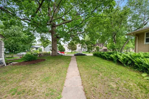 3331 Beard Avenue N Robbinsdale MN 55422