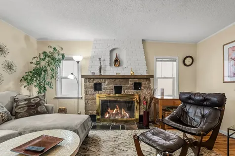 3331 Beard Avenue N Robbinsdale MN 55422