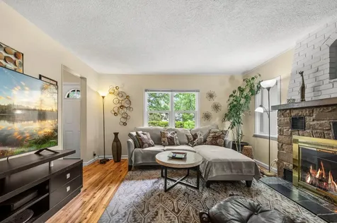 3331 Beard Avenue N Robbinsdale MN 55422