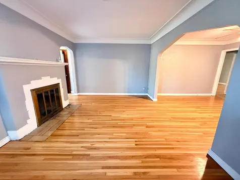 751 Cottage Avenue E Saint Paul MN 55106