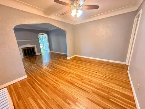 751 Cottage Avenue E Saint Paul MN 55106