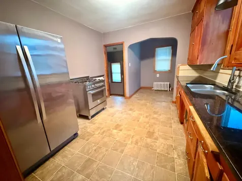 751 Cottage Avenue E Saint Paul MN 55106