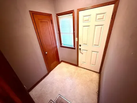 751 Cottage Avenue E Saint Paul MN 55106