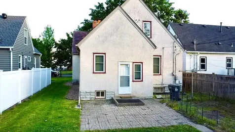751 Cottage Avenue E Saint Paul MN 55106