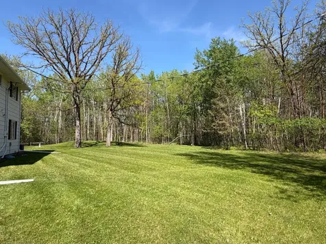 814 11th Avenue SE Roseau MN 56751
