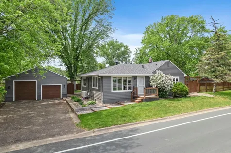 107 Hallam Avenue S Mahtomedi MN 55115
