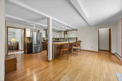 107 Hallam Avenue S Mahtomedi MN 55115