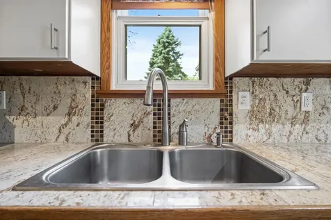 107 Hallam Avenue S Mahtomedi MN 55115