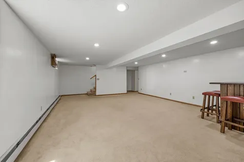 107 Hallam Avenue S Mahtomedi MN 55115