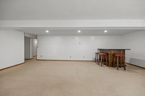 107 Hallam Avenue S Mahtomedi MN 55115