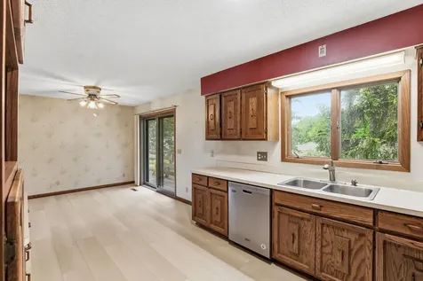 7738 Emerson Avenue N Brooklyn Park MN 55444