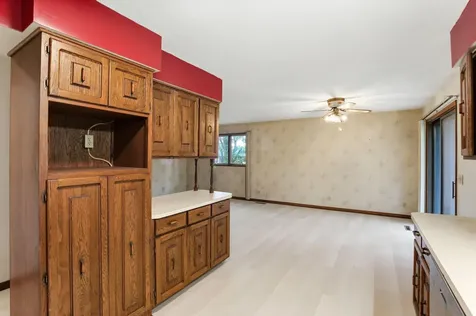 7738 Emerson Avenue N Brooklyn Park MN 55444