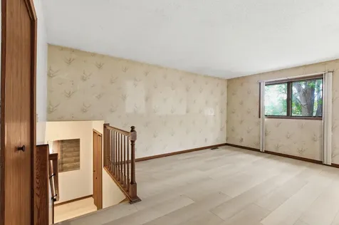 7738 Emerson Avenue N Brooklyn Park MN 55444