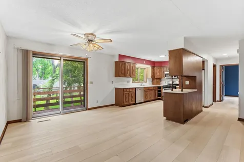 7738 Emerson Avenue N Brooklyn Park MN 55444