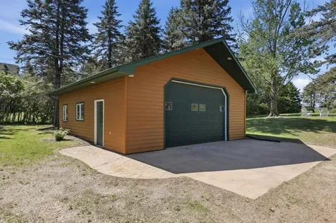 29399 Rostad Loop Underwood MN 56586