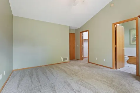 2325 Wight Bay Brooklyn Park MN 55443