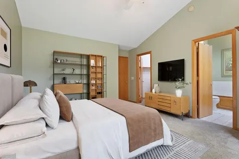 2325 Wight Bay Brooklyn Park MN 55443
