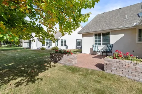 2325 Wight Bay Brooklyn Park MN 55443